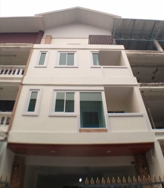 ขาย-อาคารพาณิชย์-โฮมออฟฟิต-4ชั้น-384-ตรวา-รีโนเวทใหม่ทั้งหลัง-ใกล้-bts-ตลาดพลู