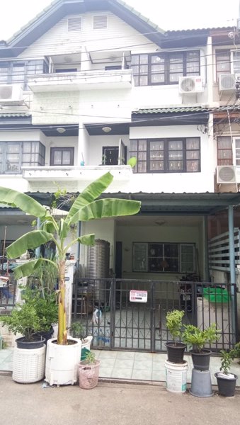 ขายถูกมาก-ทาวน์เฮาส์-3-ชั้น-หมู่บ้านอู่ทองเพลส-โครงการ2-เนื้อที่-18-ตรวา-ใกล้ทำเลแนวรถไฟฟ้าสายสีเขี