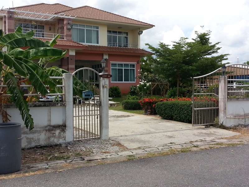 ขายด่วน-บ้านเดี่ยว-2-ชั้น-200ตรวา-บ้านฉาง-ห่างทะเล-300-เมตร