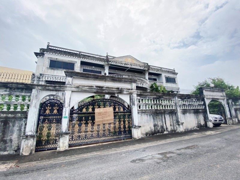 ขายบ้านเดี่ยว-4-ชั้น-พุทธมณฑล-สาย-2-ขนาด-10-ห้องนอน-10-ห้องน้ำ-2-ห้องครัว