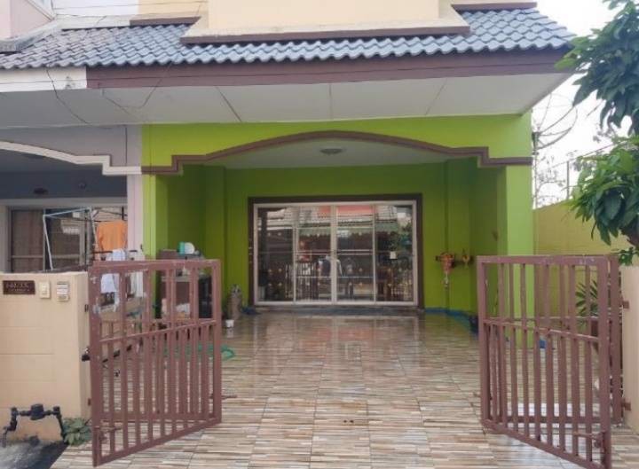 ขายทาวน์เฮ้าส์-2-ชั้น-หลังหัวมุม-หมู่บ้านมลฑล6-อสามพราน-จนครปฐม