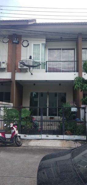 ทาวน์โฮม-2ชั้น-อำเภอศรีราชา-จังหวัดชลบุรี-เจ้าของขายเอง