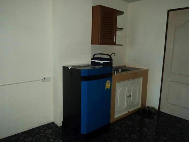 คอนโดโครงการธนาเพลส2-พร้อมเฟอร์นิเจอร์และผู้เช่า-ถนนลงหาดบางแสน-อเมือง-จชลบุรี