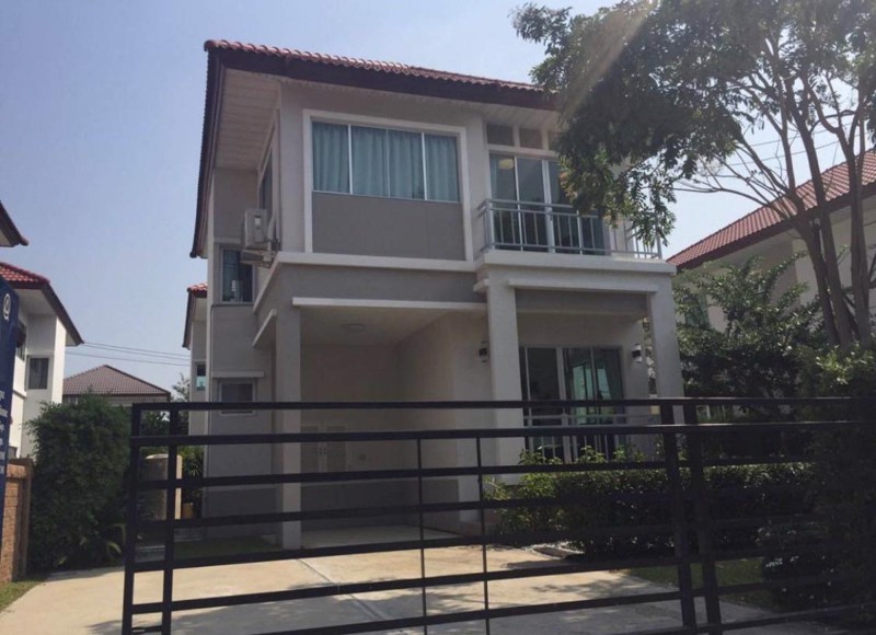 ขายบ้านเดี่ยว-2-ชั้น-ทำเลดี-เดินทางสะดวก-หมู่บ้านกฤษดานครแกรนด์พาร์ค-ปทุมธานี