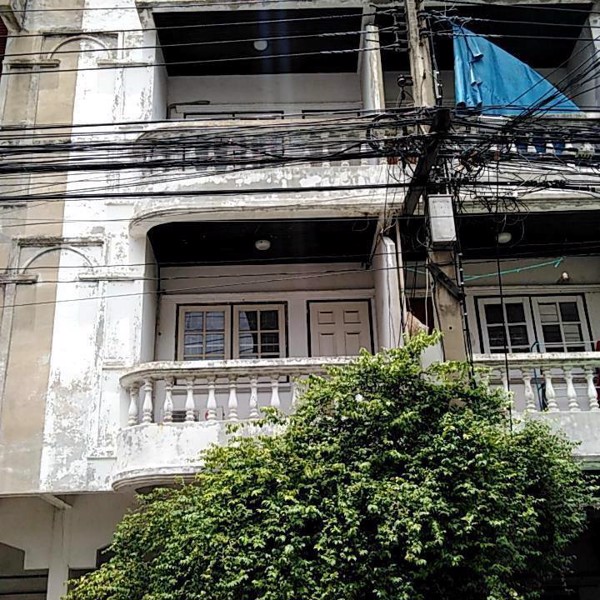 ให้เช่าอาคารพาณิชย์-ลาซาล-ซอย1