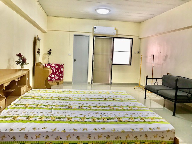 ให้เช่าคอนโด-คูณสุขวิลล์-นวมินทร์-157-4500-ต่อเดือน-ติดต่อคุณ-ดวงพร-092-282-8864