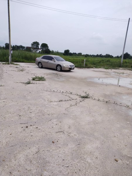 ที่ดินแบ่งขาย-เนื้อที่-50-ตรว-มี-3-แปลง-บรรยากาศดี-โล่งสบาย-เห็นวิวภูเขาชัดเจน