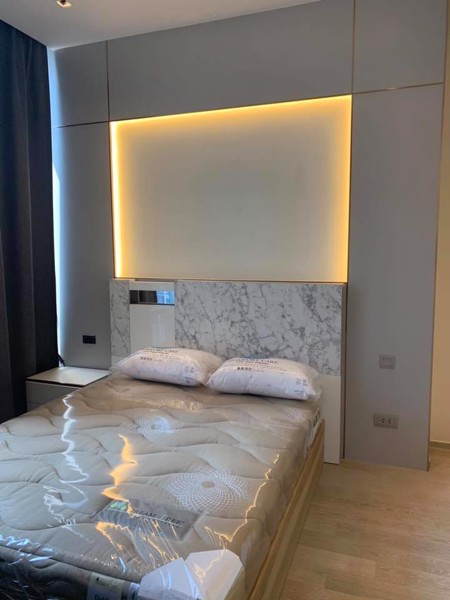 4488-ให้เช่าคอนโด-ashton-silom-luxury-condo-