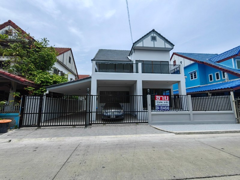 ขายบ้านเดี่ยว 2 ชั้น หมู่บ้านลานทอง-ปากเกร็ด บ้านสวย ปรับปรุงใหม่ทั้งหลัง