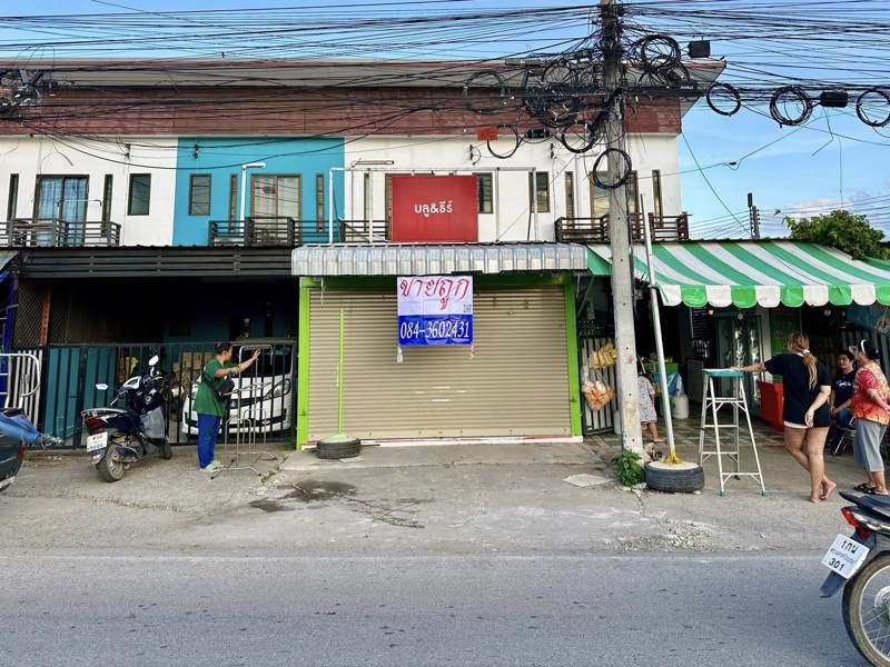ขายด่วน หมู่บ้าน พีรดา คลองพุทรา บางปะอิน