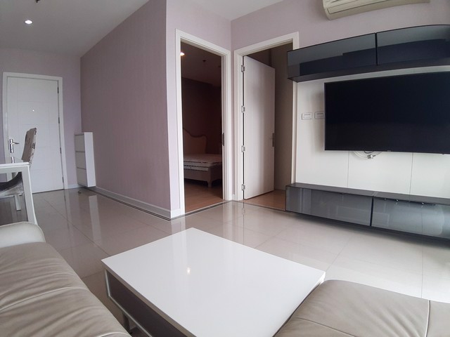 ขายทีซี-กรีน-คอนโดมิเนียม-แบบ-2-นอน-เฟอร์บิ้วอินอย่างดี-พร้อมเข้าอยู่