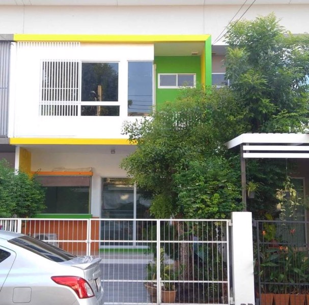 ให้เช่าทาวเฮ้าส์-มบอินดี้บางนา-ซอยเอแบคบางนา-พร้อมเฟอร์-10000-บาท-เดือน