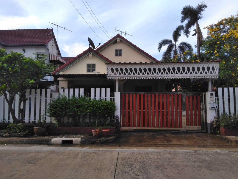 ขายบ้านเดี่ยวเนื้อที่-100-ตรว-ราคา-39-ล้าน-หมู่บ้านสราญธร-คลองสี่ธัญบุรี