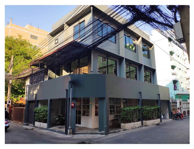 ให้เช่าอาคารพาณิชย์-3-ชั้น-48-ตารางวา-สไตล์-loft-ถนนประชาสงเคราะห์-ตกแต่งแล้ว-ใกล้มหาวิทยาลัย