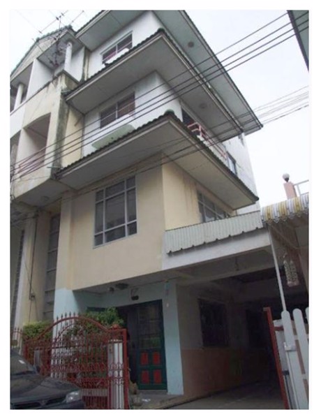 ให้เช่าทาวน์โฮม3-ชั้นครึ่ง-หมู่บ้านกรองทอง-ซลาดพร้าว-64-24-ตารางวา-3-ห้องนอน-3-ห้องน้ำ-170