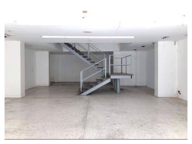 ให้เช่าอาคารพาณิชย์-5-ชั้น-พื้นที่ใช้สอย-600-ตรมติดถนนซอยสุขุมวิท-31-ใกล้btsพร้อมพงษ์-270000