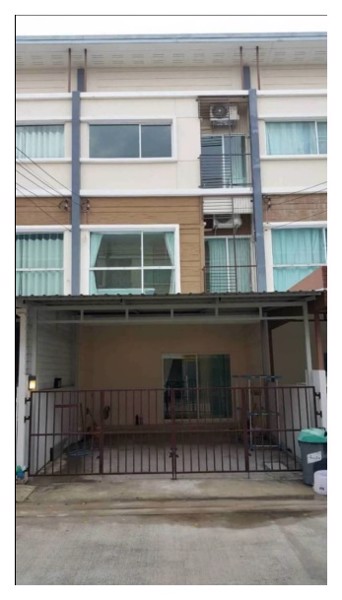 ให้เช่าทาวน์โฮม3ชั้น-3-ห้องนอน-21-ตารางวา-หมู่บ้านวิลเลตซิตี้-พัฒนาการ-38-เช่า27000-บาท