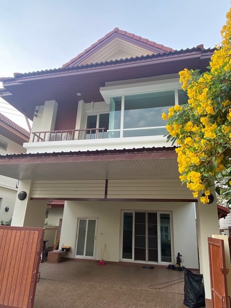 ขายบ้านเดี่ยว-42-ตรว-ซอยสุคนธสวัสดิ์-14-ในหมู่บ้าน-ใกล้รร-สตรีวิทยา2