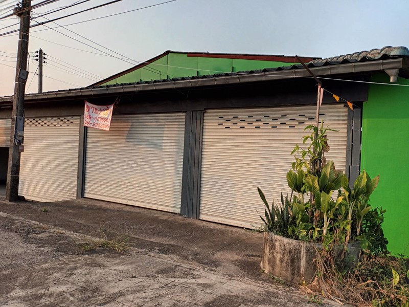 ขายบ้านพร้อมที่ดิน-ติดถนนใหญ่สายเวียงชัย-เชียงรุ้ง