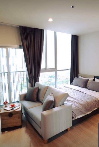 ขายด่วนโนเบิ้ล-รีโวลฟ์-รัชดา-ห้องสวย-ติด-mrt-ชั้น-12-วิวตลาดนัดรถไฟ