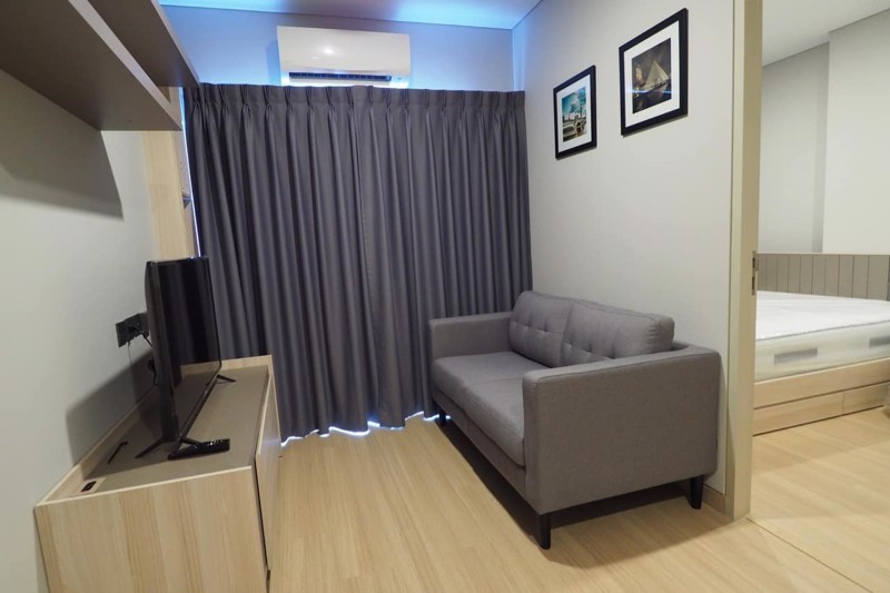 ให้เช่า-คอนโด-ลุมพินี-สวีท-เพชรบุรี-มักกะสัน-mrt-เพชรบุรี-และ-airport-link-มักกะสัน