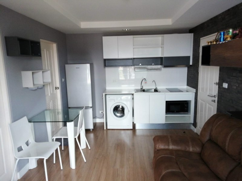 ขายคอนโดมิเนียมพร้อมอยู่-the-kris-ratchada-17-อาคาร-6