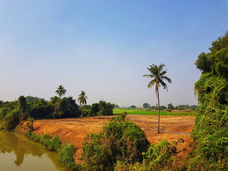 ที่ดินติดริมแม่น้ำ-อยุธยา-ถมสูงน้ำไม่ท่วม-อยู่ติดชุมชน