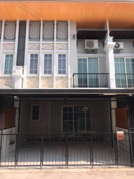 ขายทาวน์โฮม-2ชั้น-โกลเด้นทาวน์-1-ลาดพร้าว-เกษตรนวมินทร์-เนื้อที่-21ตรว-131ตรม-4นอน-3นอน-ขาย-360