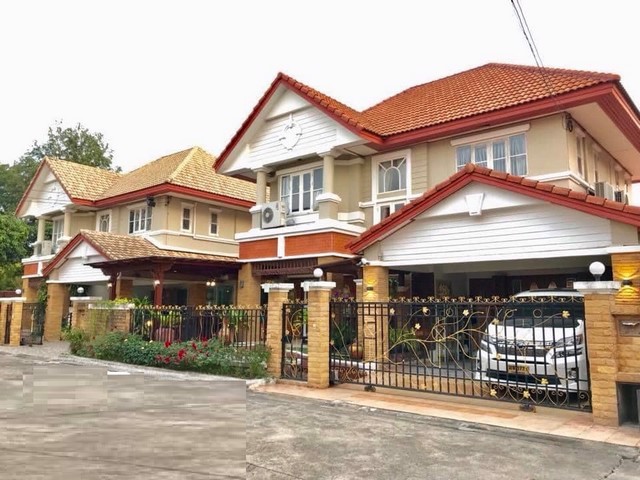 บ้านเดี่ยว-ขาย-2หลังติด-หมู่บ้านกรองทองพาวิลเลี่ยน-2ชั้น-193ตรว-460ตรม-6นอน-6น้ำ-จอดรถ-4คัน-ขาย