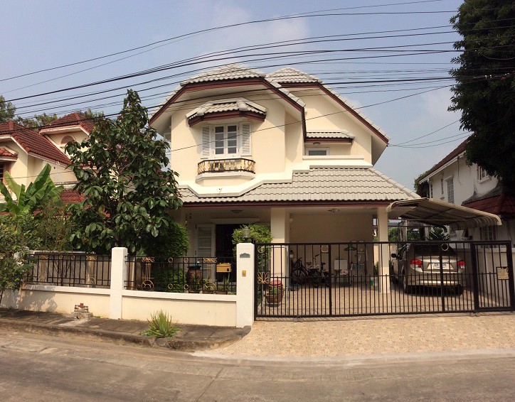 ขายบ้านเดี่ยวหมู่บ้านพาร์คเวย์โฮม-ราษฎร์พัฒนาซอย-22-tel094-045-7914064-974-1695