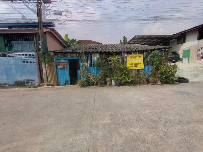 ขายที่ดินซอยอัสสัมชัญ-7-tel099-047-6444064-951-6296