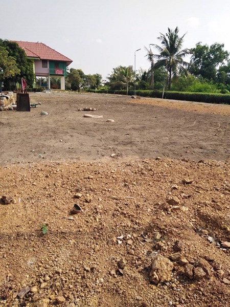 ขายบ้านพร้อมที่ดิน-อลาดหลุมแก้ว-tel092-426-5282