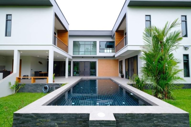 ขายบ้านหรูพูลวิลล่า-4-ห้องนอน-ในอำเภอหางดง-จังหวัดเชียงใหม่