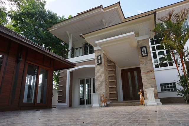 ขาย-บ้านเดี่ยว-หมู่บ้าน-ดิ-เอ็ม-เพอร์เรอร์นาราสิริ-คอลเลคชั่น-บางแค-พร้อมอยู่-รีโนเวทใหม่ทั้งหลัง