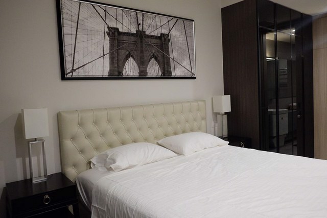 ae0074-ให้เช่า-คอนโด-noble-ploenchit-พื้นที่-5595-ตรม-1-ห้องนอน-ชั้น-4-วิวสระว่ายน้ำ-ตึก-b