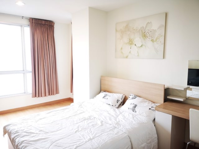 ae0106-ให้เช่า-life-ratchada-sutthisan-พท-42-ตรม-1-ห้องนอน-1-ห้องน้ำ-เฟอร์นิเจอร์พร้อม