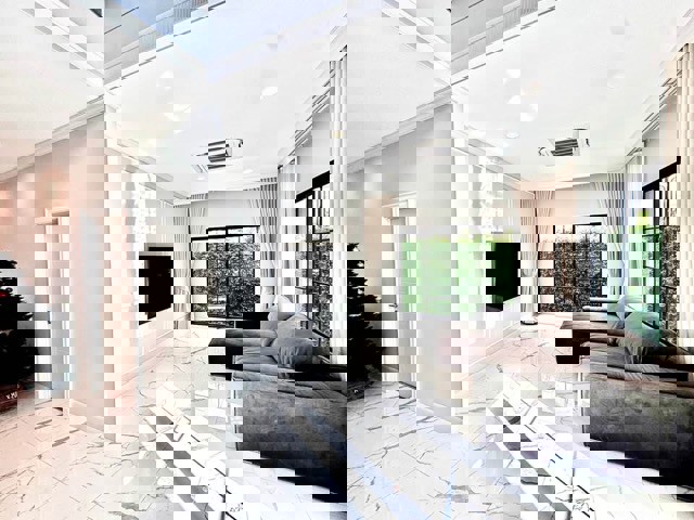 ให้เช่าบ้านเดี่ยวแปลงมุม-เศรษฐสิริ-บางนา-สุวรรณภูมิ-บ้านเลขที่มงคล-พร้อม-ev-charger-และ-solar