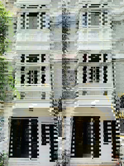 ให้เช่า-ทาวน์โฮม-โฮมออฟฟิศ-สุขุมวิท-31-พร้อมพงษ์-ใกล้-มศว-และเอ็มโพเรียม-จดบริษัทได้