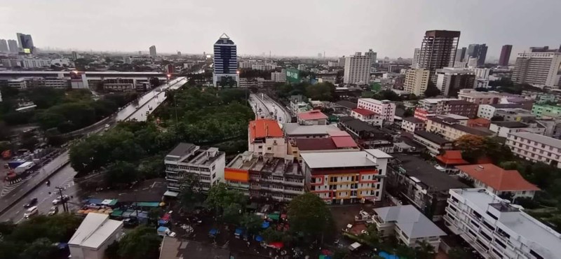 c-ekkamai-near-airport-link