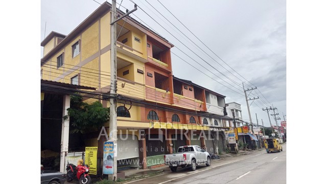 ขายอาคารพาณิชย์บนถนนเชียงใหม่-แม่ริม-ขาเข้าเมือง-ขนาด-16-ตรว-3-ชั้น-พร้อมชั้นลอย-มี-2-นอน-3-น้ำ