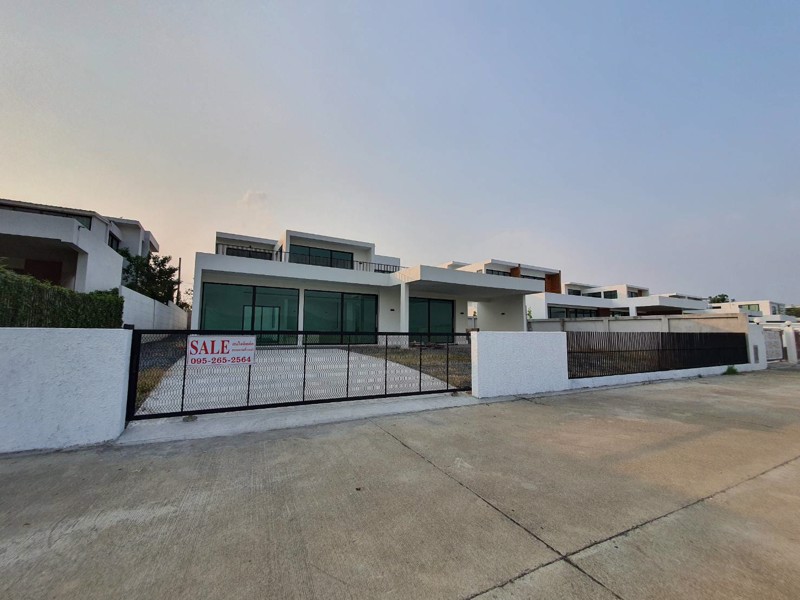 ขายบ้านสวย-สไตล์โมเดิร์น-วิวเทือกเขา