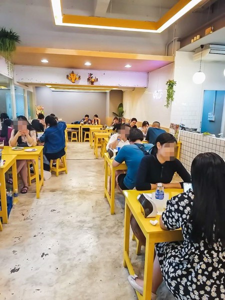 เซ้ง‼️-ร้านก๋วยเตี๋ยว-ตามสั่ง-ส้มตำ-อนุสาวรีชัย-ใกล้คิวรถตู้และbts