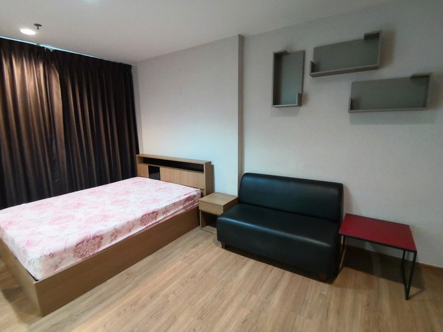 ขายคอนโด-ฟิวส์-จันทร์-สาทร-ห้องวิวสระว่ายน้ำ-studio-26-ตรม-condo-fuse-chan-sathorn-studio-26-sqm