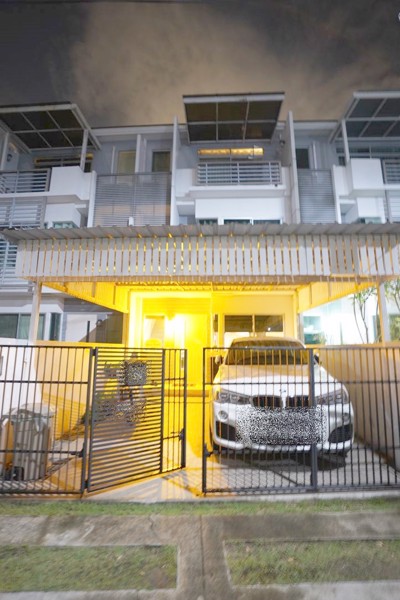 ขายทาวน์โฮม-3-ชั้น-มบ้านใหม่-กรุงเทพกรีฑา