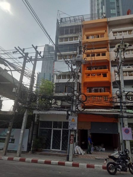 229-008-ให้เช่า​พื้นที่ชั้นล่างและชั้นลอย-ใกล้รถไฟฟ้าสายสีม่วง-สถานีเตาปูน-27000-บาท