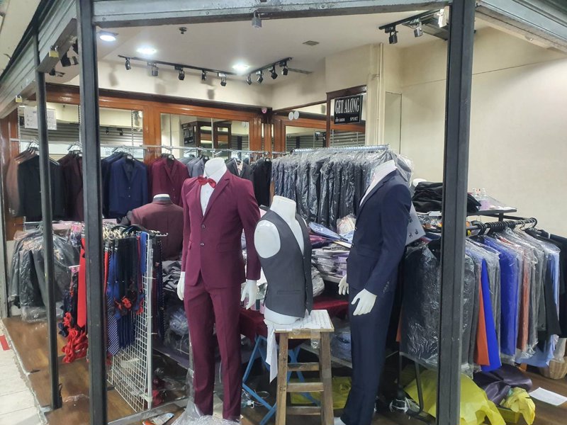 ให้เช่าห้อง-ตึกcity-complex-ประตูน้ำ-ชั้น-2-ทำเลดี