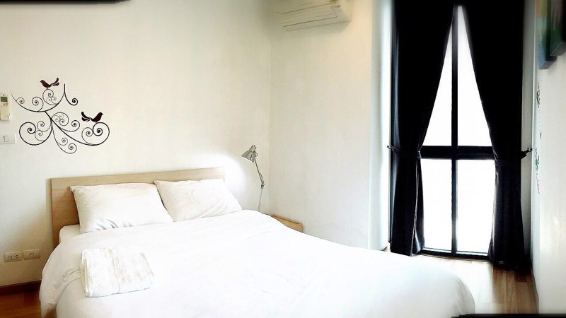 ขายพร้อมผู้เช่า-ไอดีโอ-รัชดา-ห้วยขวาง-มีเครื่องซักผ้า-เดินไป-mrt-2-นาที