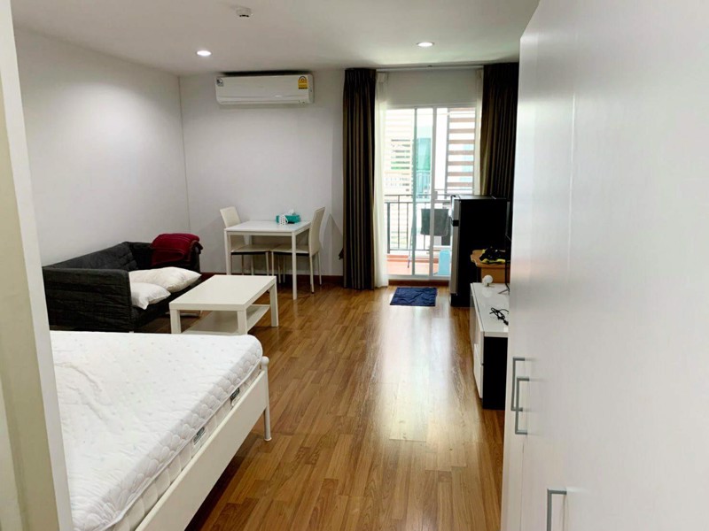 ห้องวิวสวน-ให้เช่า-รีเจ้นท์โฮม-22-สุขุมวิท-85-for-rent-regent-home-22-sukhumvit-85