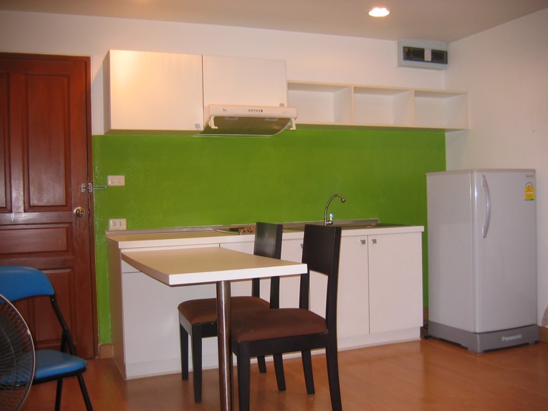 condo-40-sqm-on-1st-floor-low-rise-condo-resort-style-ready-to-move-in-fully