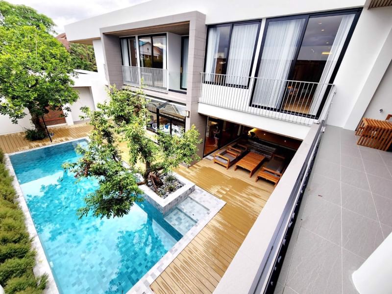 เชียงใหม่-ลักชัวรี่พลูวิลล่าสไตล์โมเดิร์นหรูหราเทียบเท่าโรงแรมระดับห้าดาว